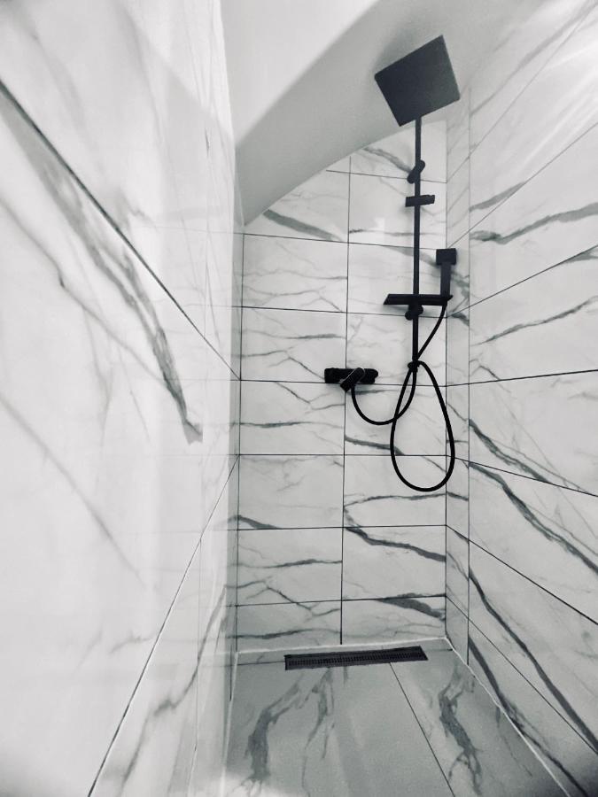 Stay Inn Central Brasov Ap 2 Экстерьер фото